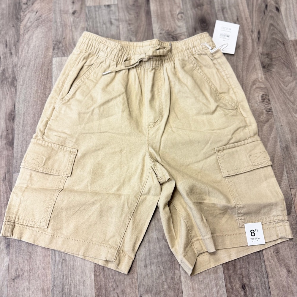 Free Assembly Cargo Shorts | Men’s XS | NWT | 8”‎ Inseam | Beige Neutral